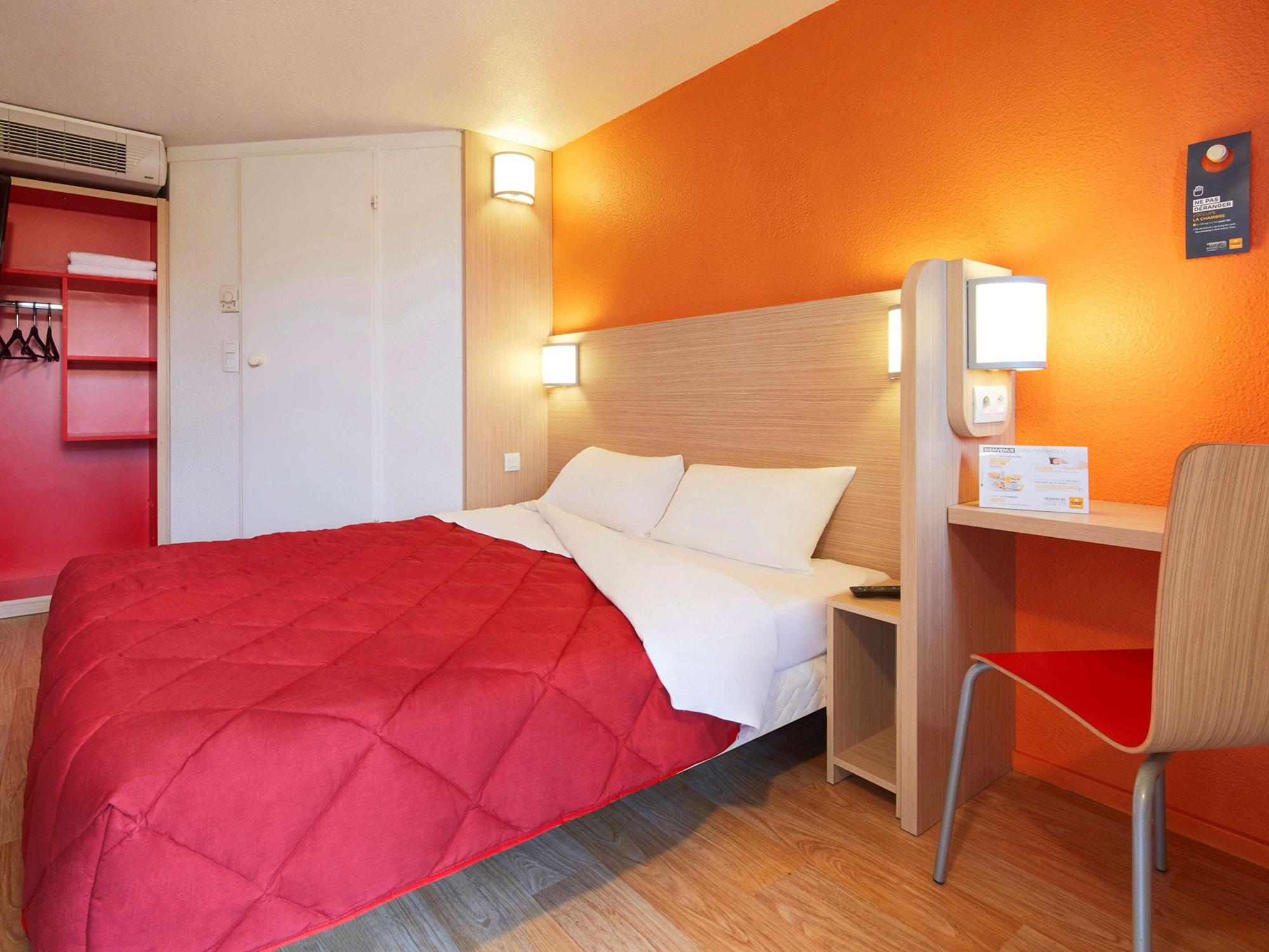 Premiere Classe St Quentin Сен-Кантен Экстерьер фото